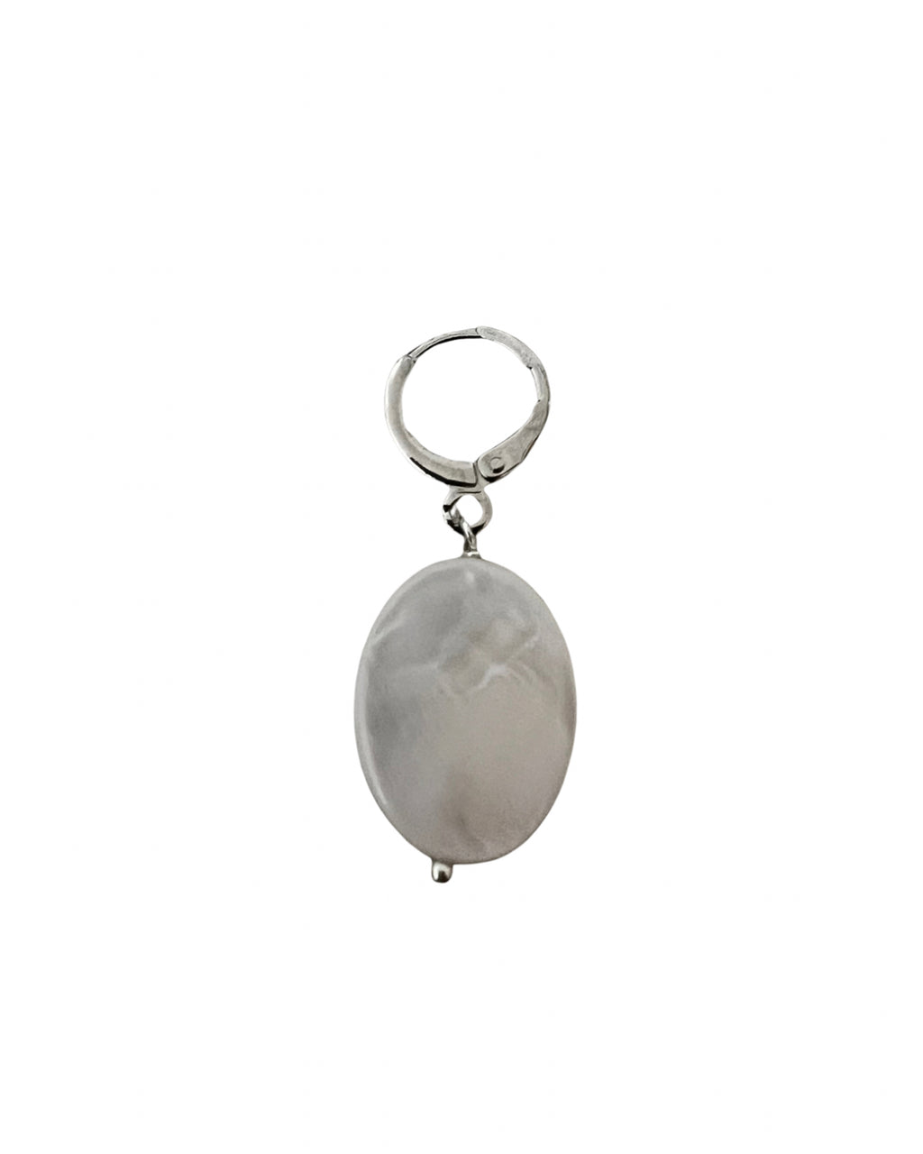 Mother of pearl charm (Oval shape )