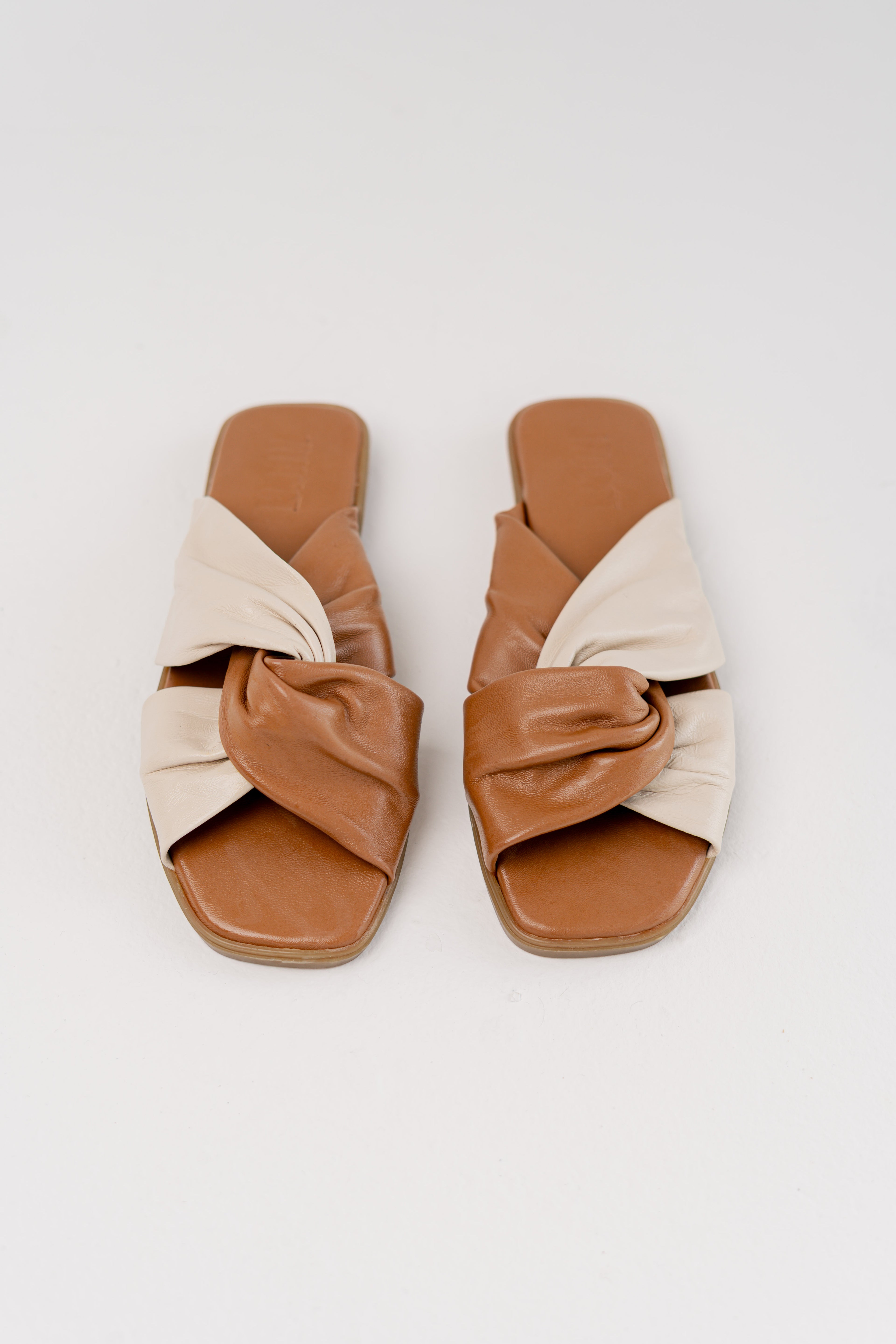 Fiore Cross Slipper Havan