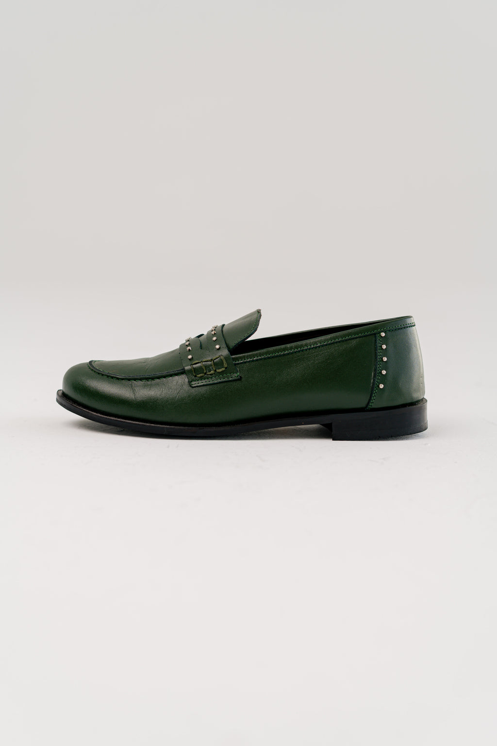 Clara stud loafer Olive