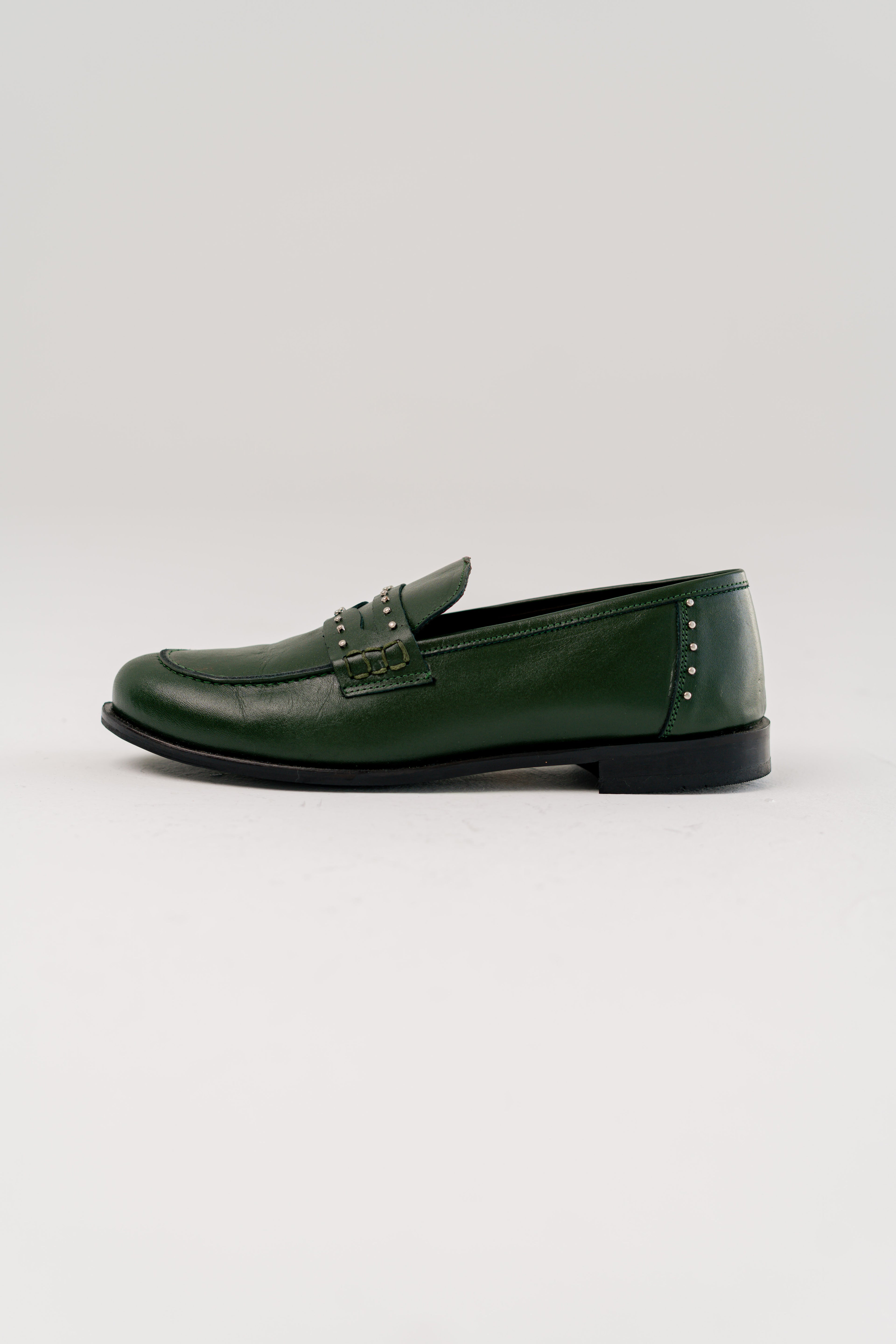 Clara stud loafer Olive