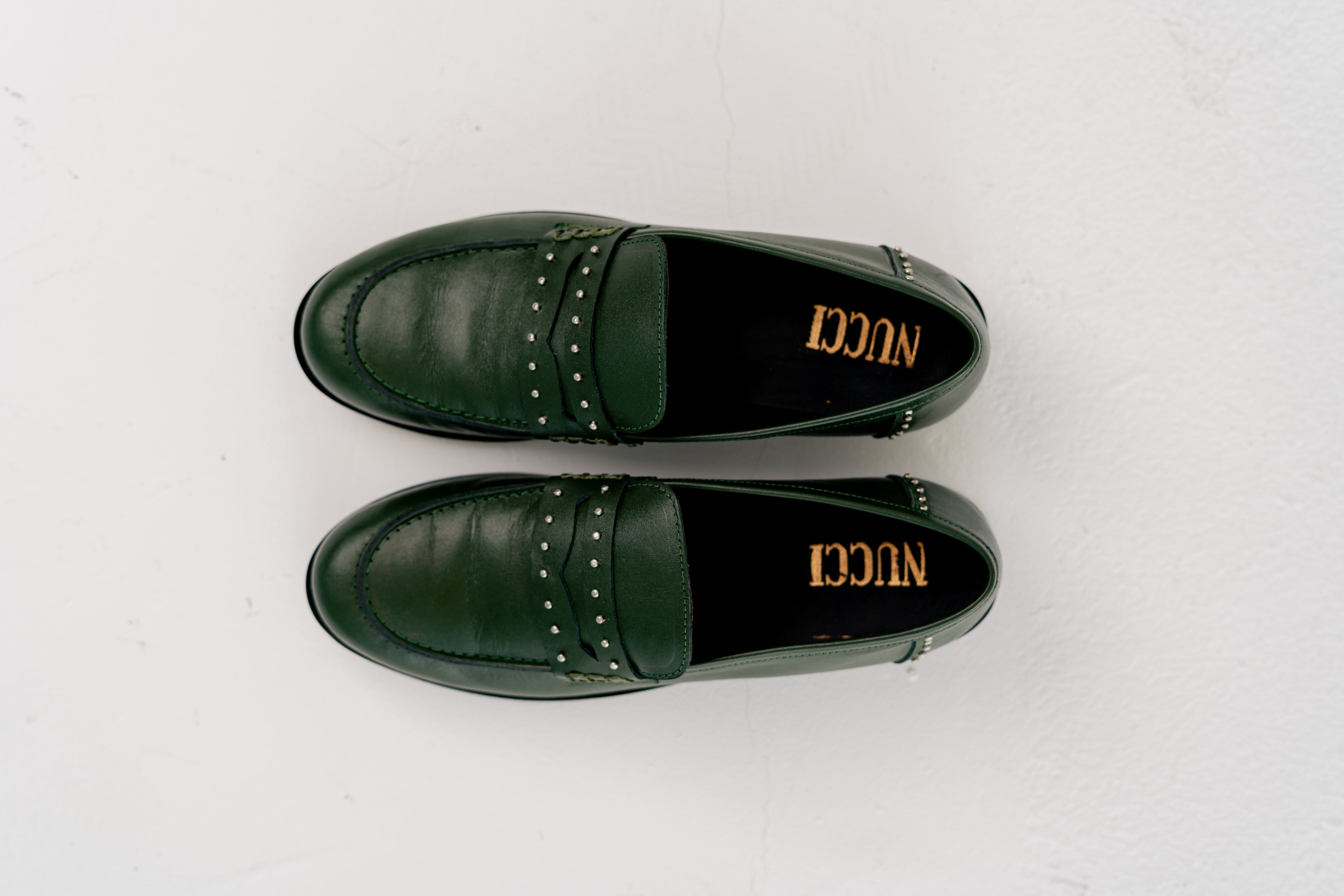 Clara stud loafer Olive