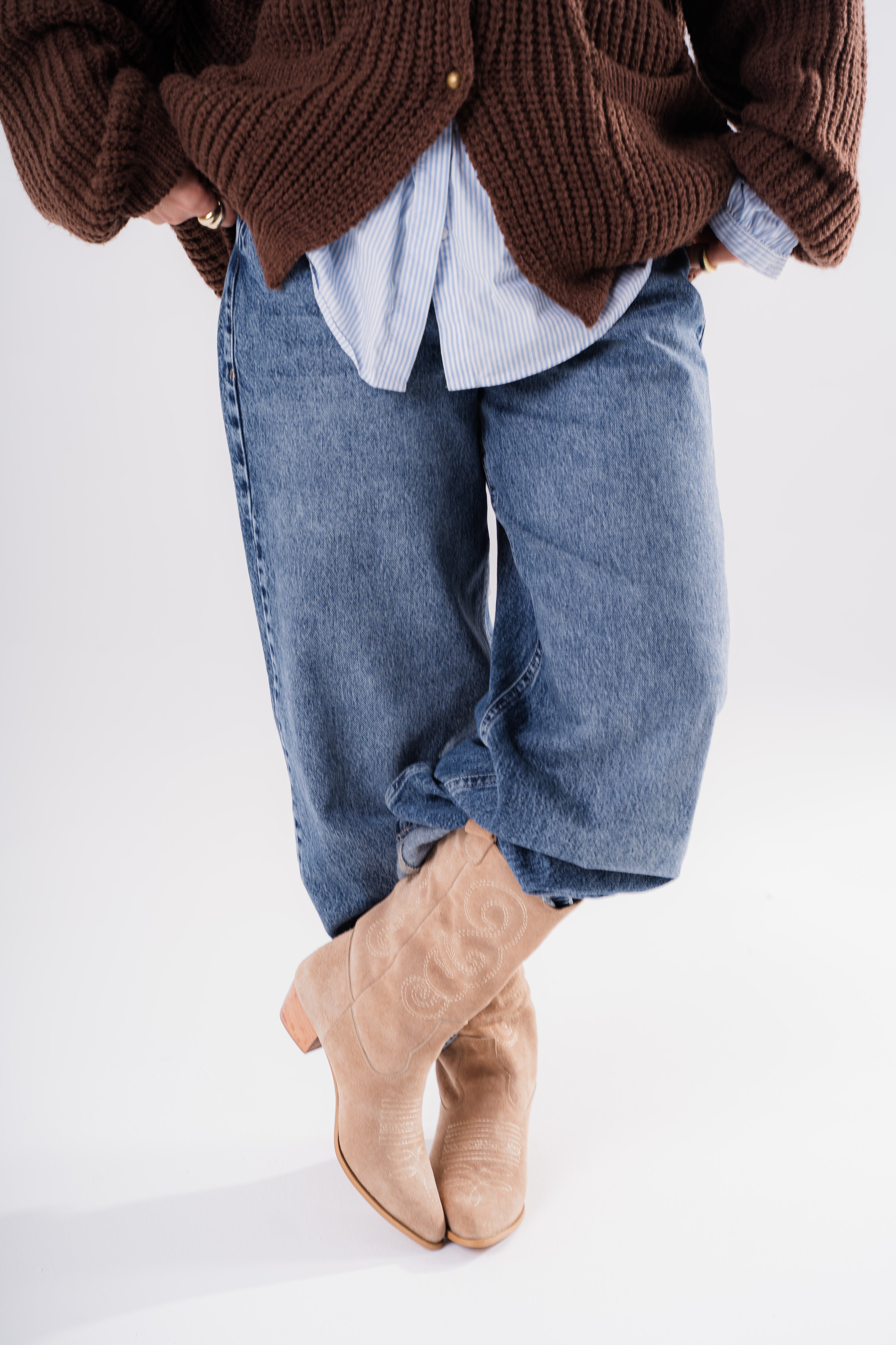 Nucci cowboy boots beige