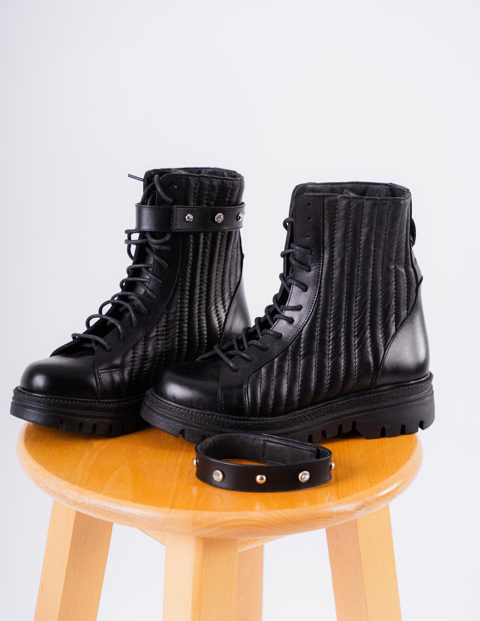 Nucci chunky boots black